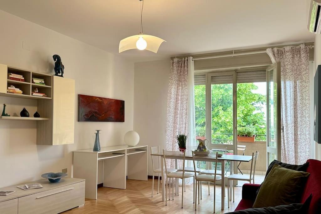 A Casa Di Deborah Apartment Padova Bagian luar foto