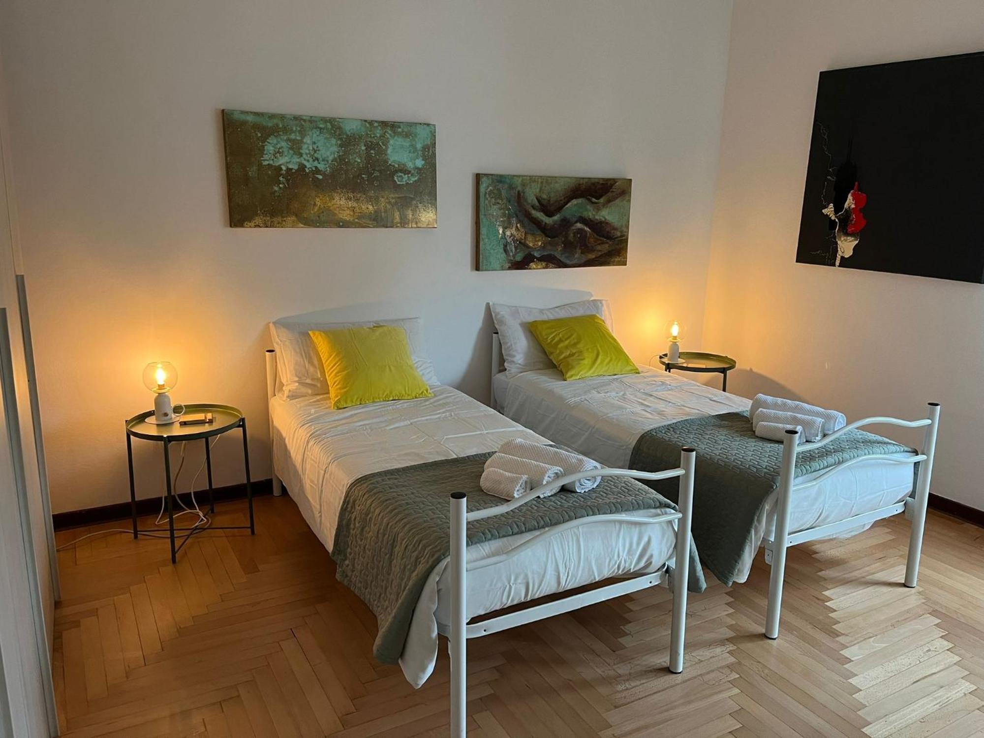 A Casa Di Deborah Apartment Padova Bagian luar foto